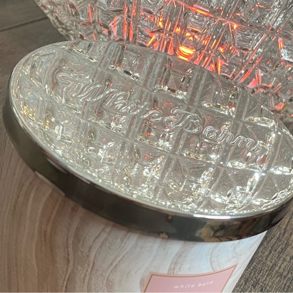 Bath & Body Works White Barn Watermelon Lemonade  3 Wick Candle - Picture 4 of 8